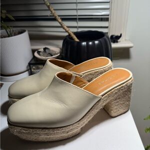 Alohas Mules (brand new)